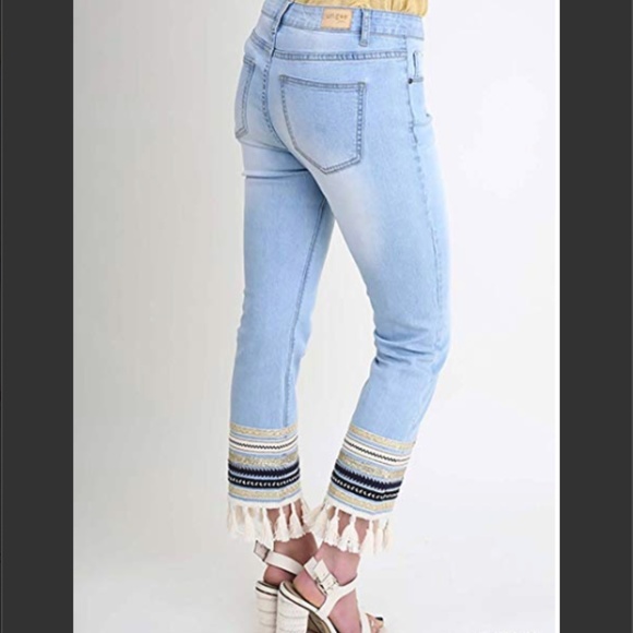 UMGEE Embellished Tassel Hem Cropped Jean - Picture 2 of 8